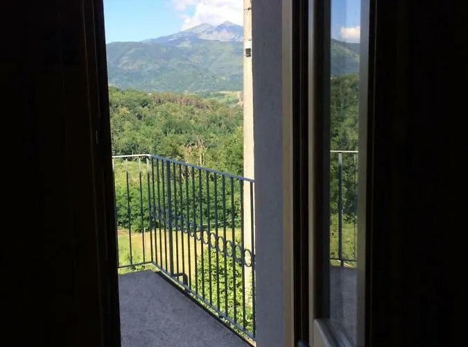 Locazione Turistica La Ca Gialla 아파트 *